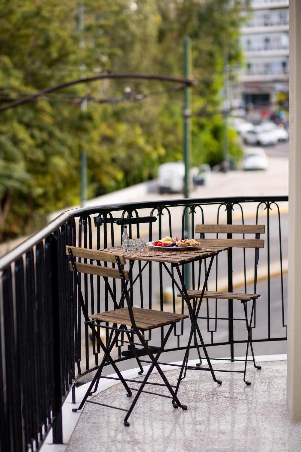 Renovated Apartment Near Acropolis Athena Bagian luar foto